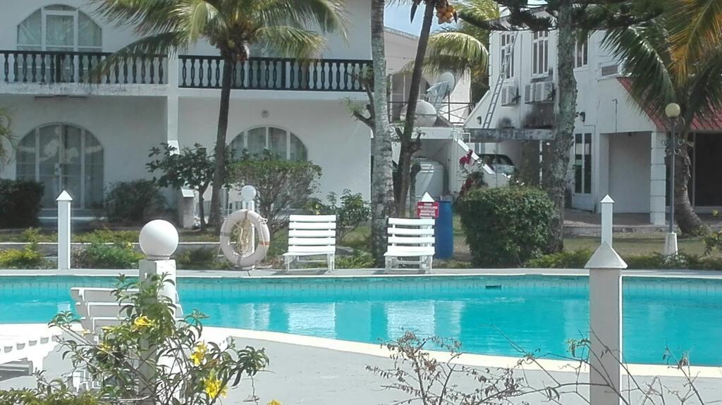 La Francaise Hotel Pereybere Beach Bagian luar foto