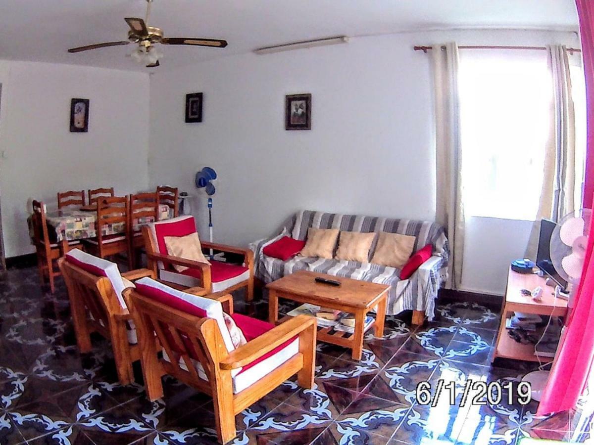 La Francaise Hotel Pereybere Beach Bagian luar foto